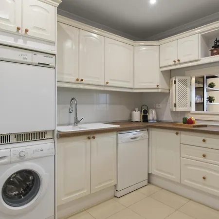 3 En Playas Del Duque Puerto Banus Appartement