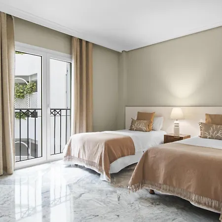 3 En Playas Del Duque Puerto Banus Appartement Marbella